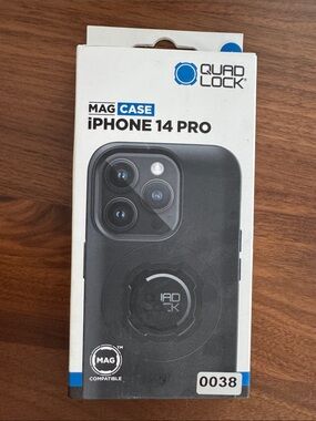 Mag Case for iPhone 14 Pro — Black